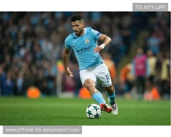 年轻前锋“无球跑位”课程：影子训练法揭秘